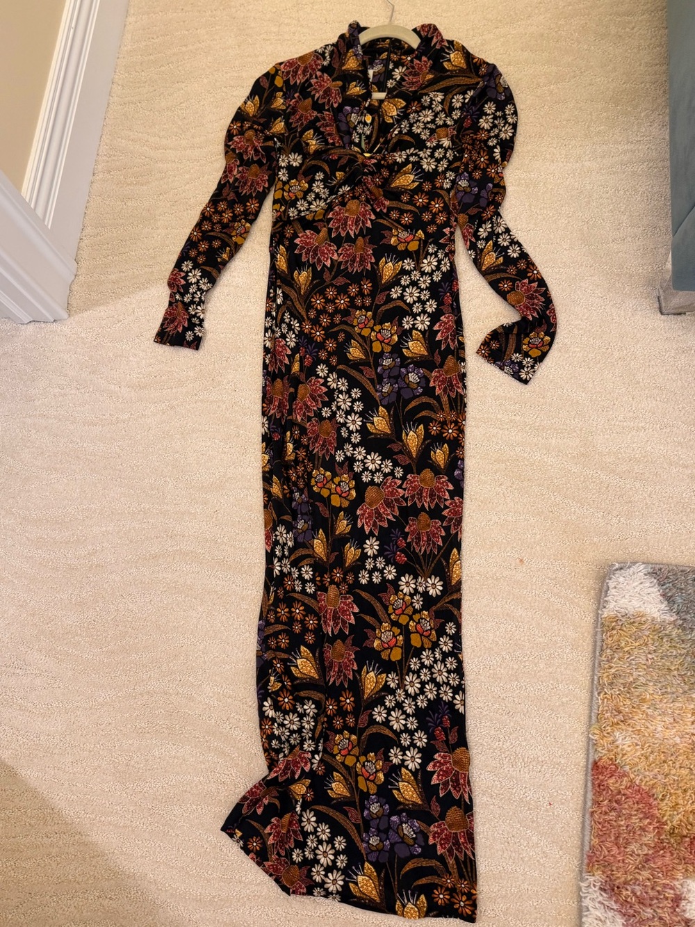 FARM Rio Black Multi Floral Twist-Front Long Sleeve Maxi Dress - Picture 3 of 6